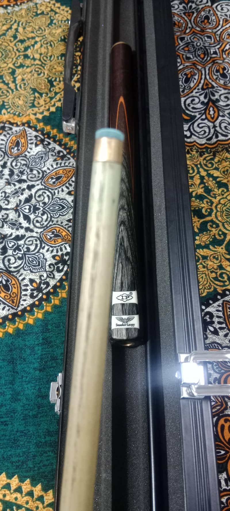 snooker cue 3
