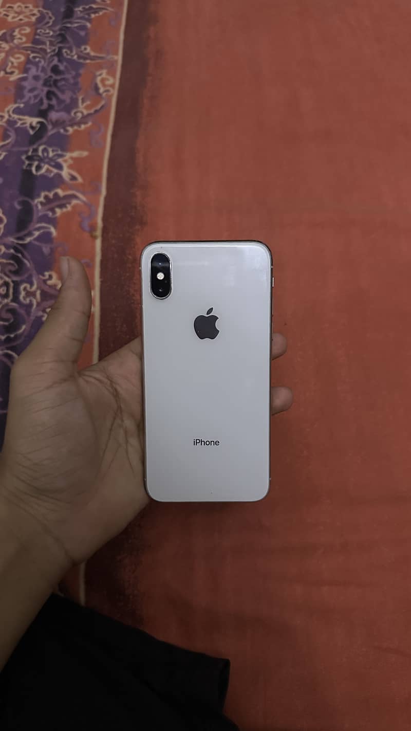 Apple iPhone X 5