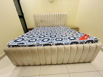 Luxury King Size Upholstered Bed with Mattress – Excellent Condition