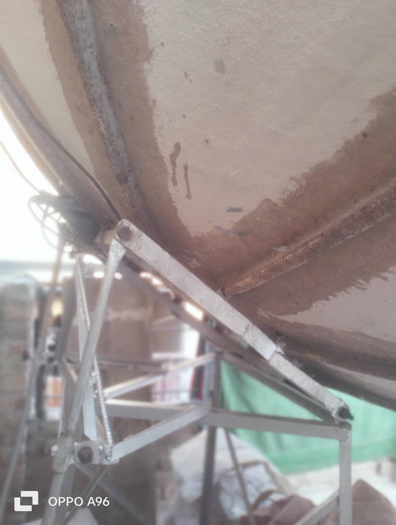 8 feet dish multi setup 2