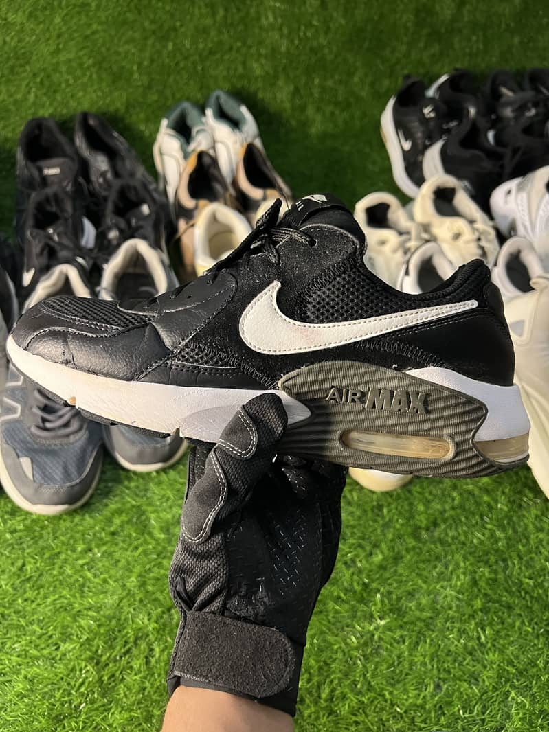 Pre loved Shoes 0