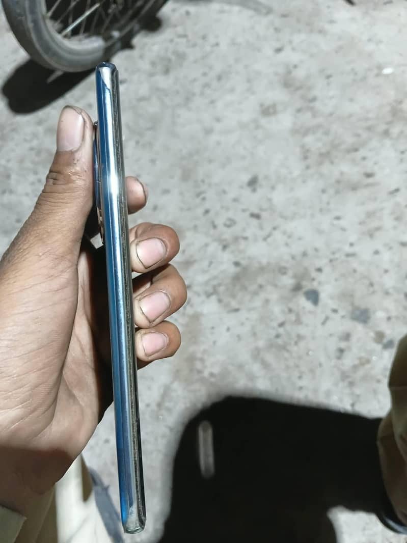 Infinix Zero 40 3