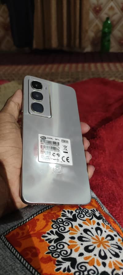 Itel City 100 12+128gb