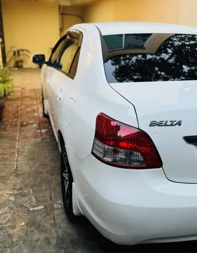 Toyota Belta 2008