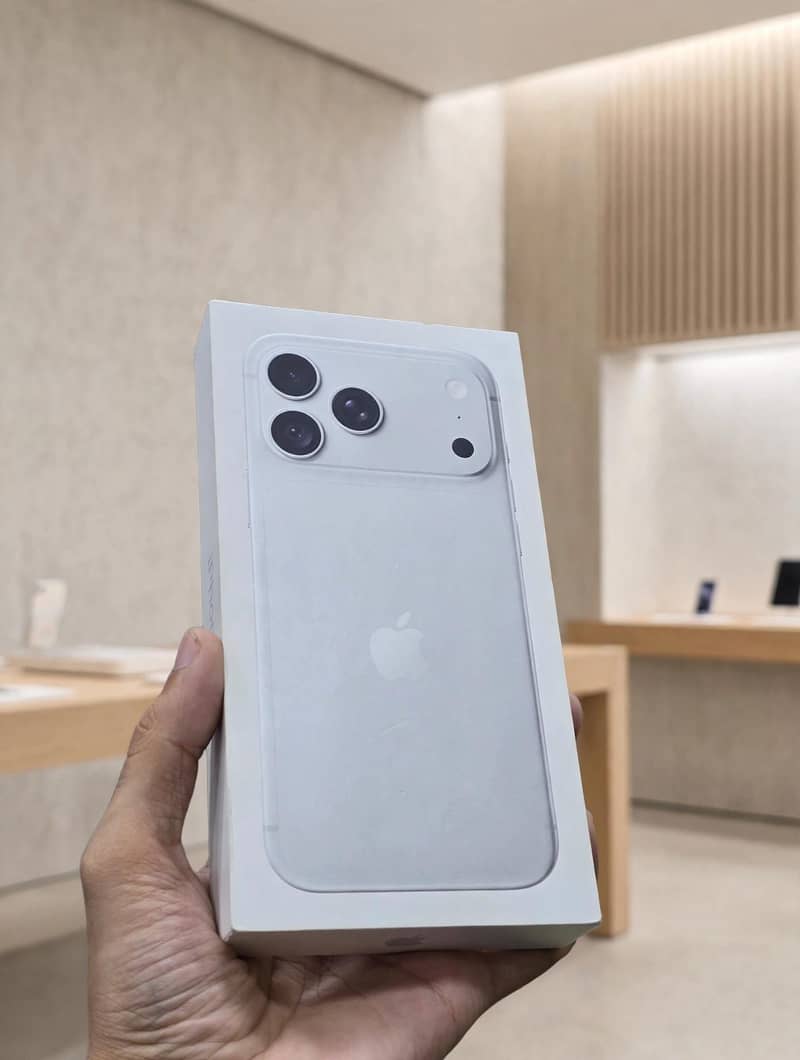 Apple iPhone 18 Pro Max 0