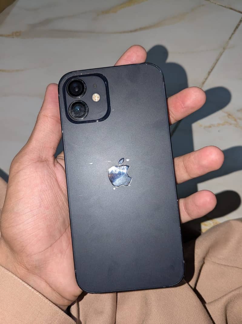 Apple iPhone 12 5