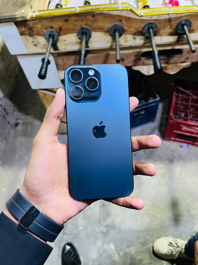 Apple iPhone 15 Pro Max JV