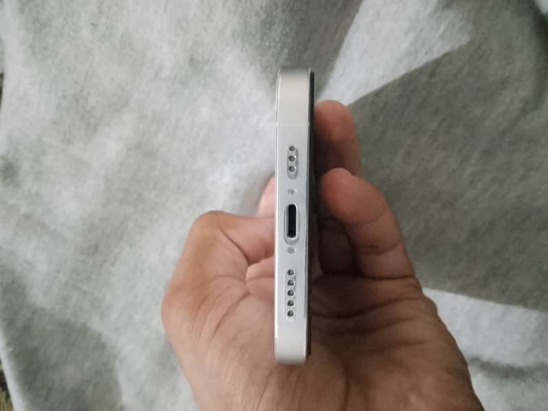 Apple iPhone 12 Pro 3