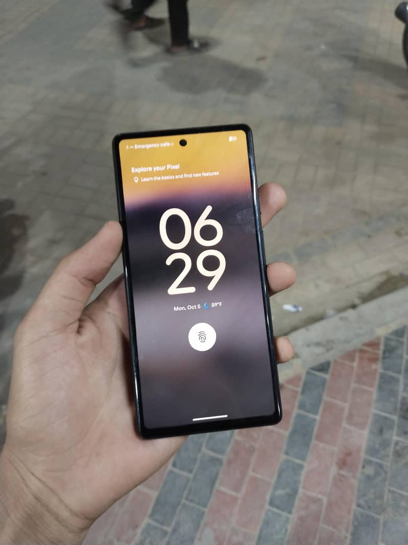 Google Pixel 6a 1