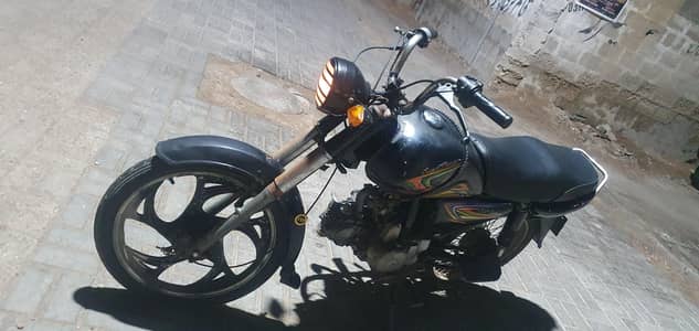 super power 70 cc delax self strad (2018)