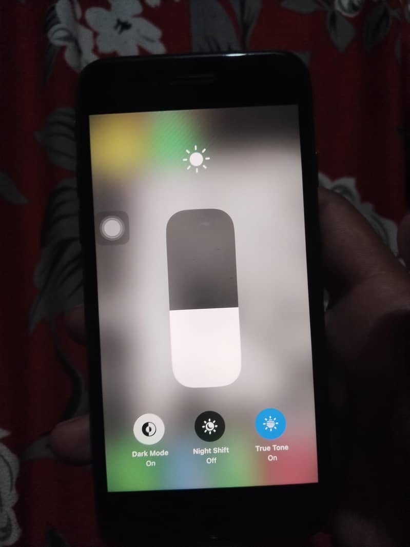 Apple iPhone 8 1