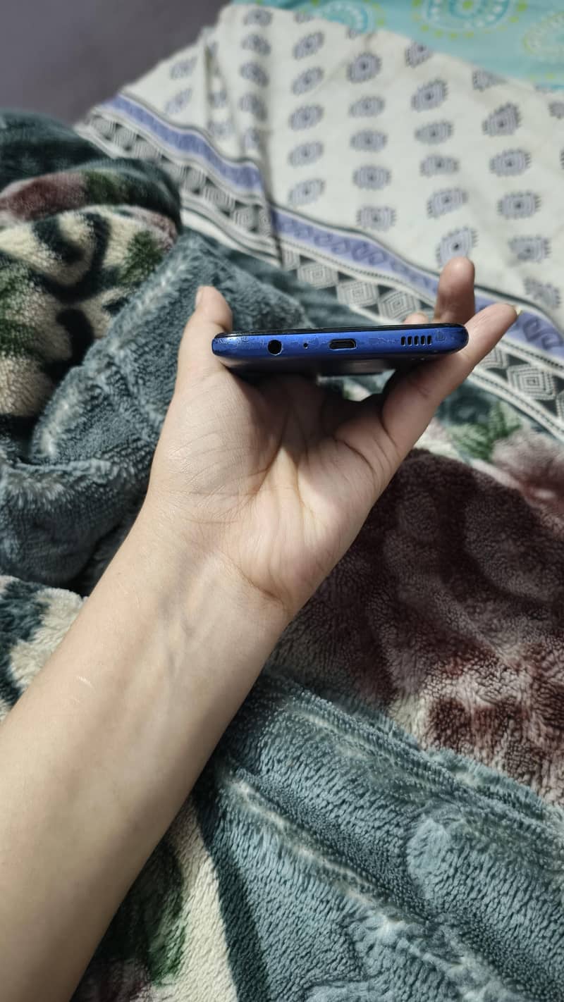 Samsung Mobile A03 4