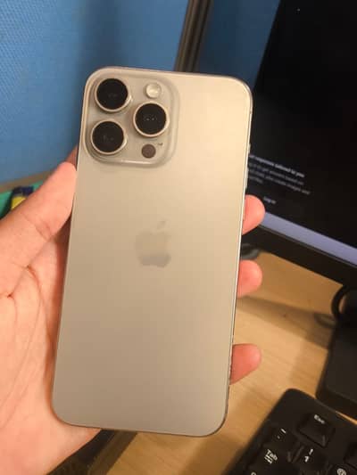 Apple iPhone 15 Pro Max 256Gb JV