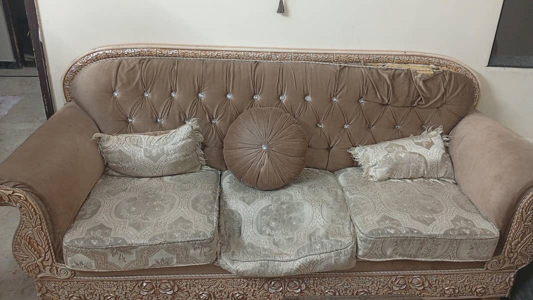 7 seater sofa 0
