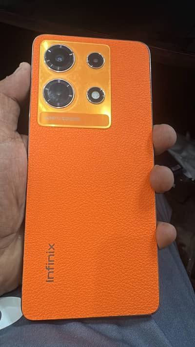 Infinix Note 30