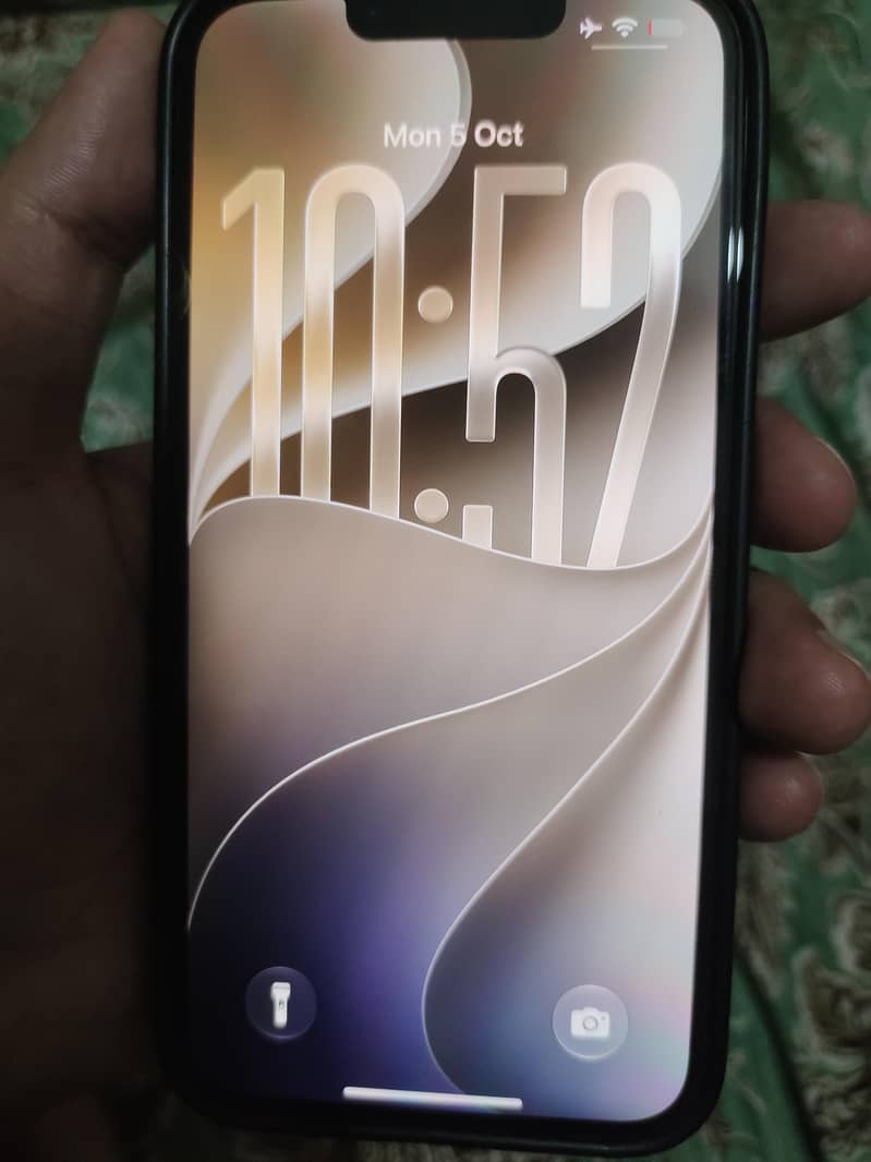 Apple iPhone 13 3
