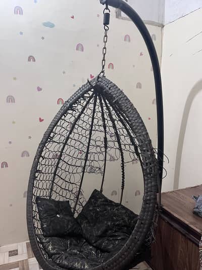 Hanging egg swing chair with stand