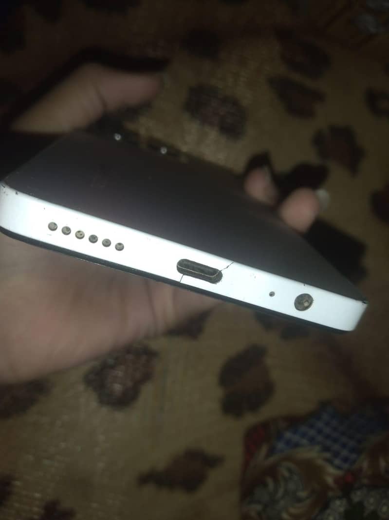 Tecno Spark 10 Pro 3