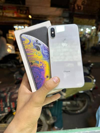 Apple iPhone XS approved