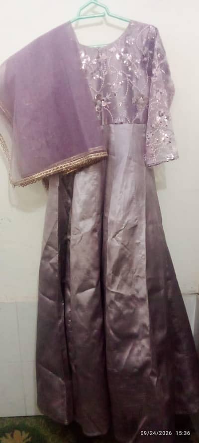 fancy wearing dress  16 year old girl