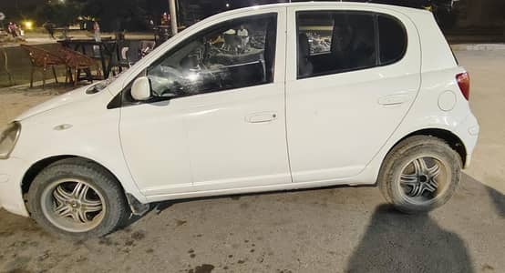 Toyota Vitz 2005 model register 2009