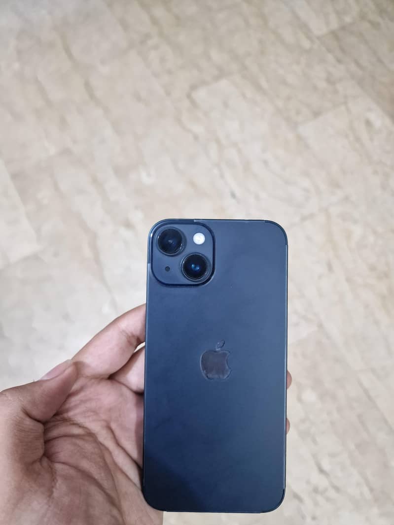 Apple iPhone 14 jv 0