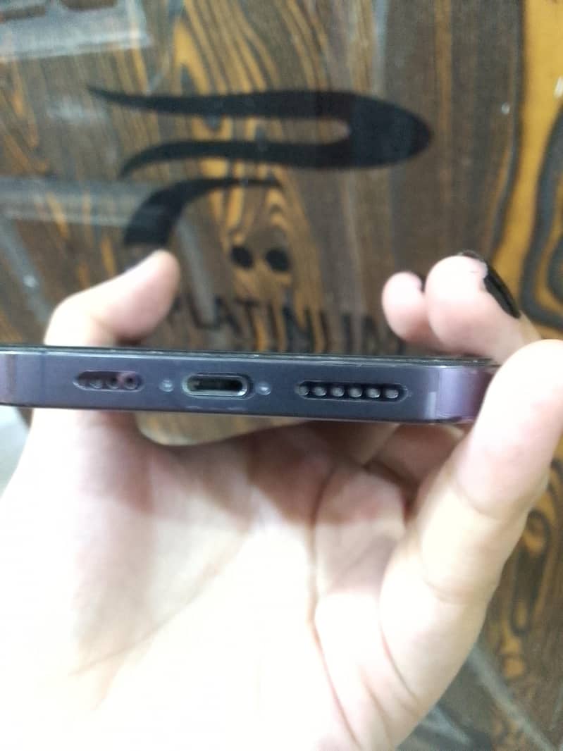 Apple iPhone 14 Pro Max 5