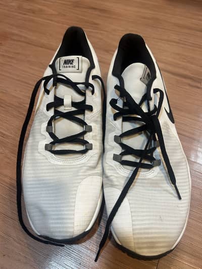 NIKE FLEX CONTROL 4 TRAINING SHOES