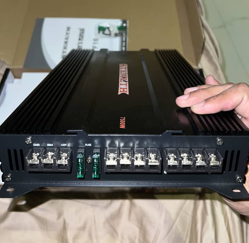 Car Amplifier 3