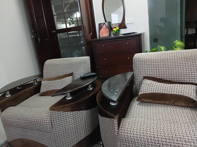 5 seater 1