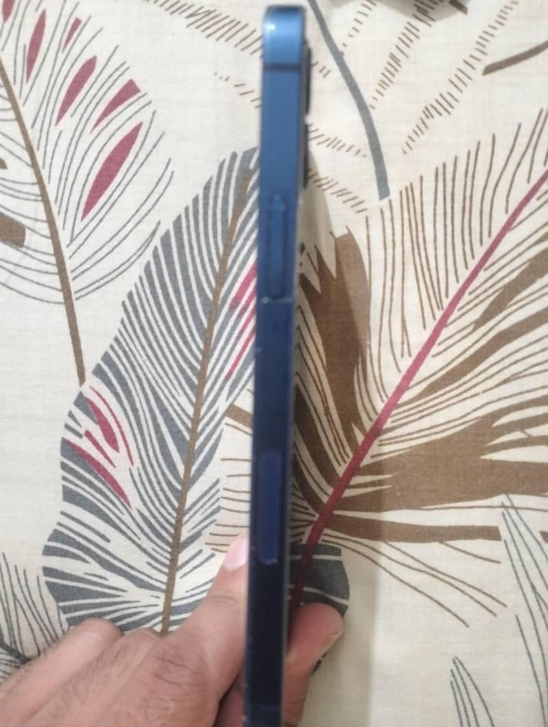 Apple iPhone 12 Jv 4