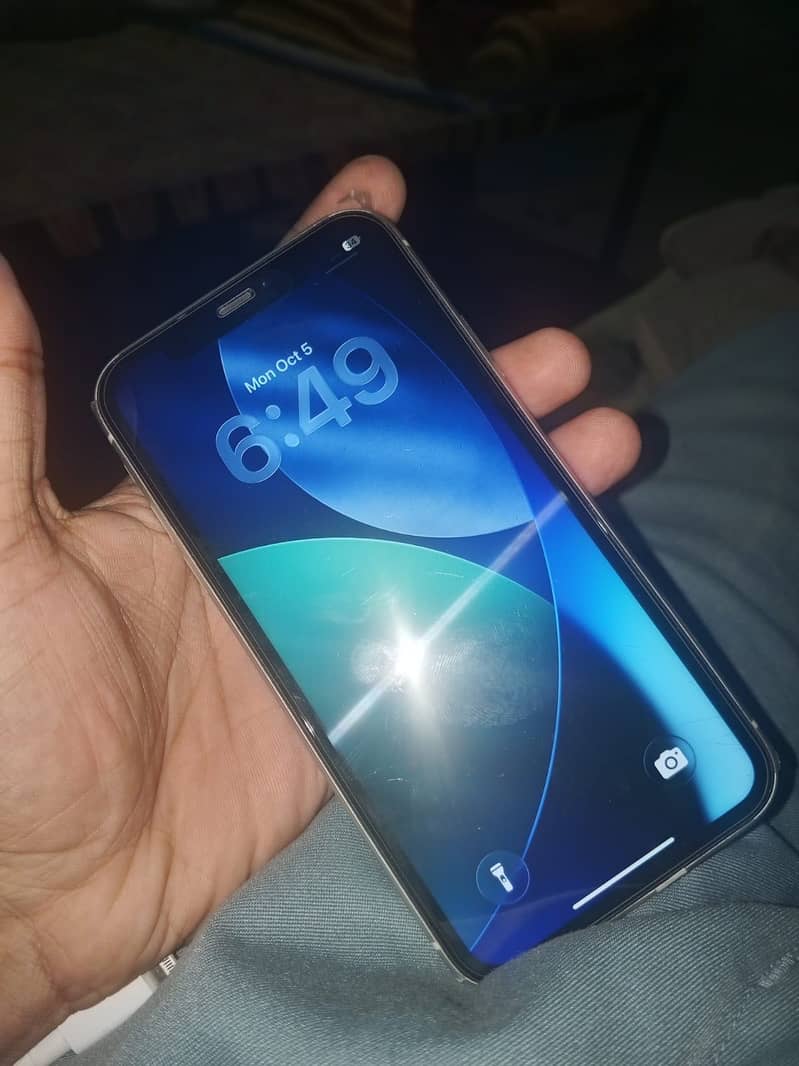 Apple iPhone 11 6