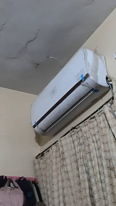 Brand new ac used 4 months