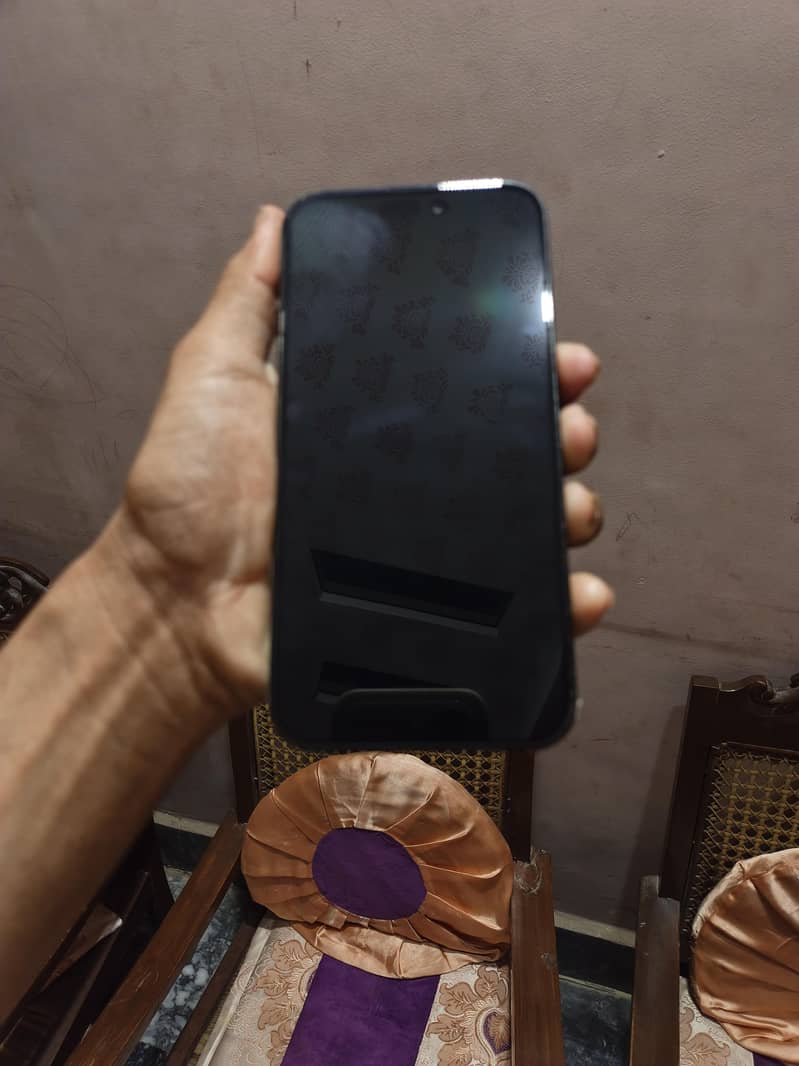 Apple iPhone 14 Pro Max 2
