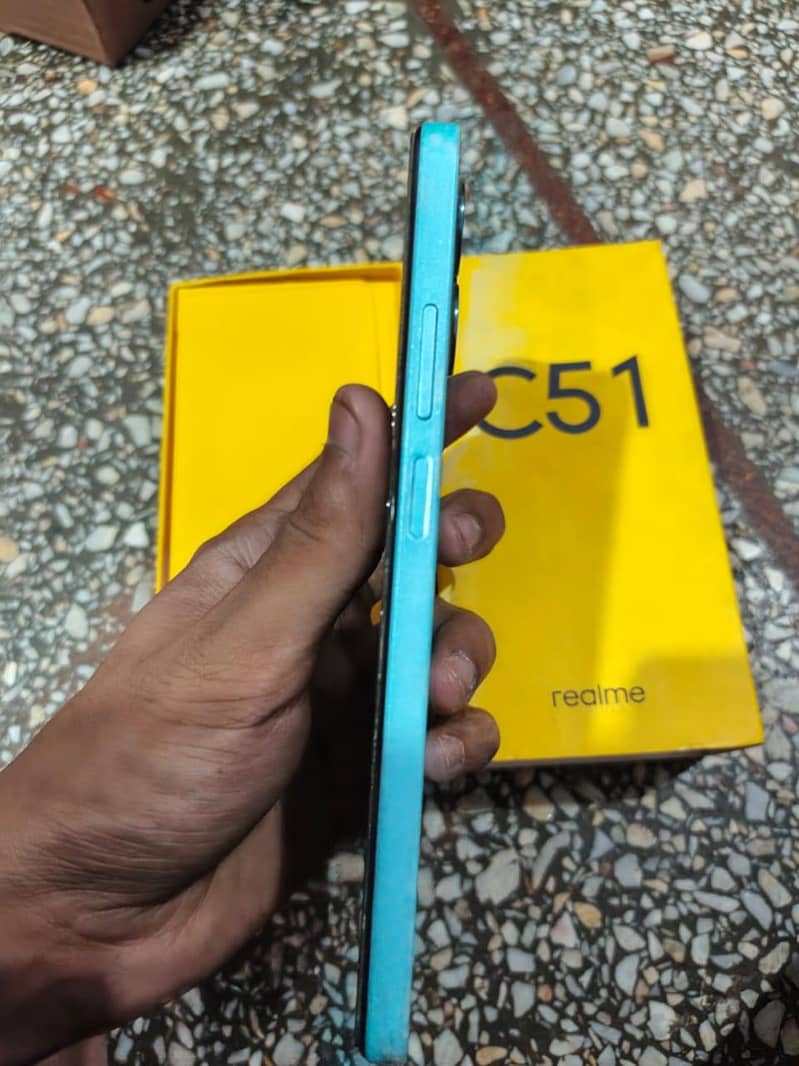 Realme C51 2