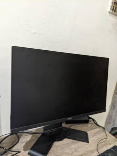 Dell 22 inches borderless LCD