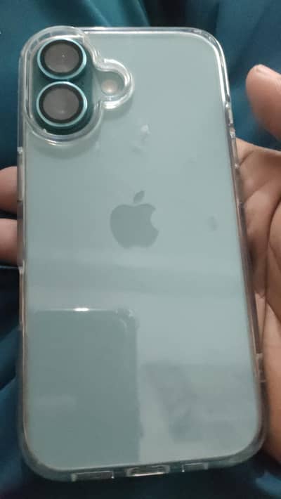 Apple iPhone 16
