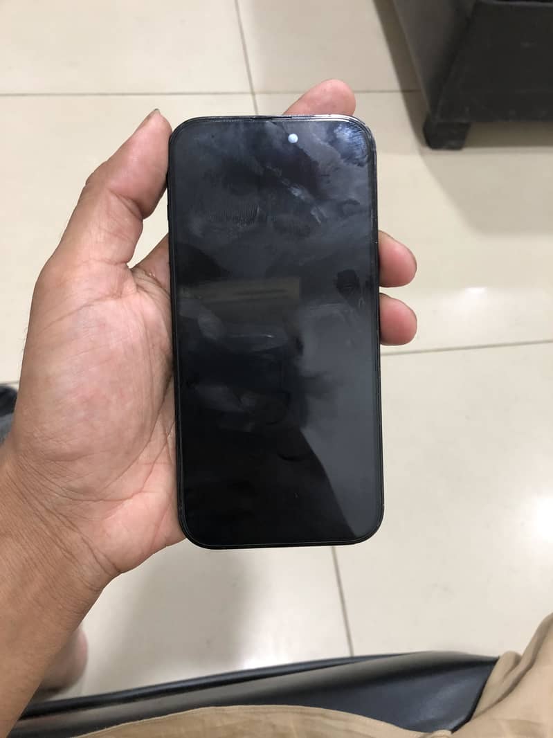 Apple iPhone 14 Pro 2
