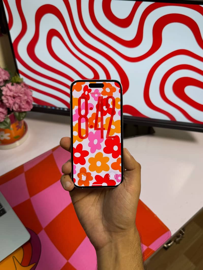 Apple iPhone 14 Pro 1