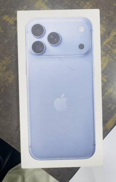 Apple iPhone 18 Pro Max 2 TB Glacier colour