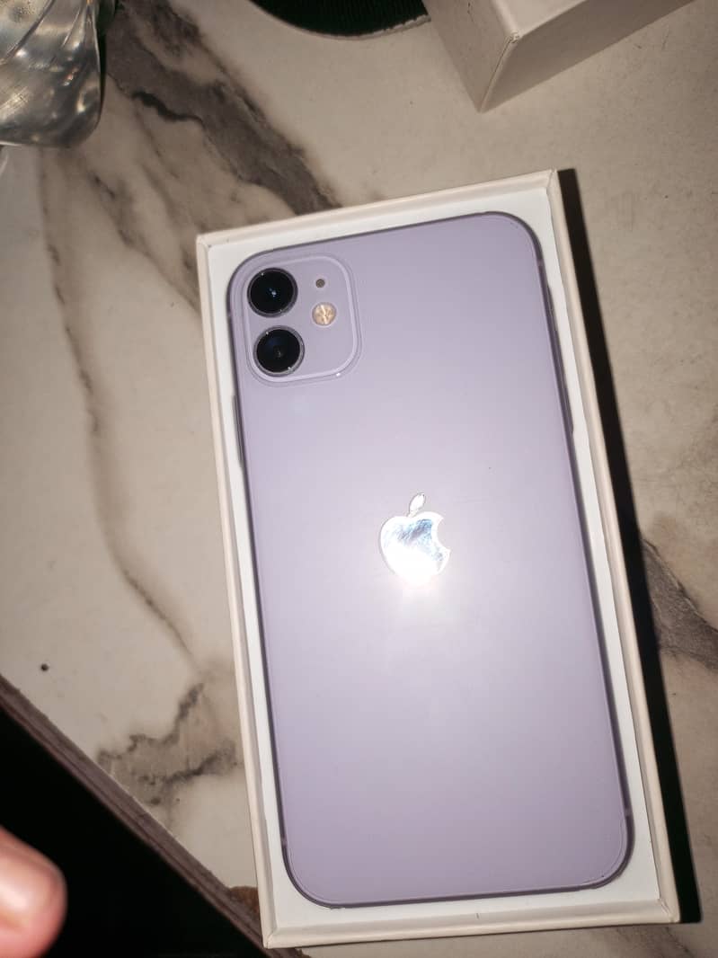 Apple iPhone 11 3