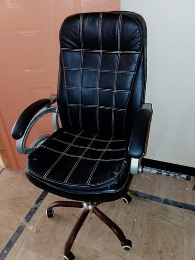 2 office chairs available for sale
