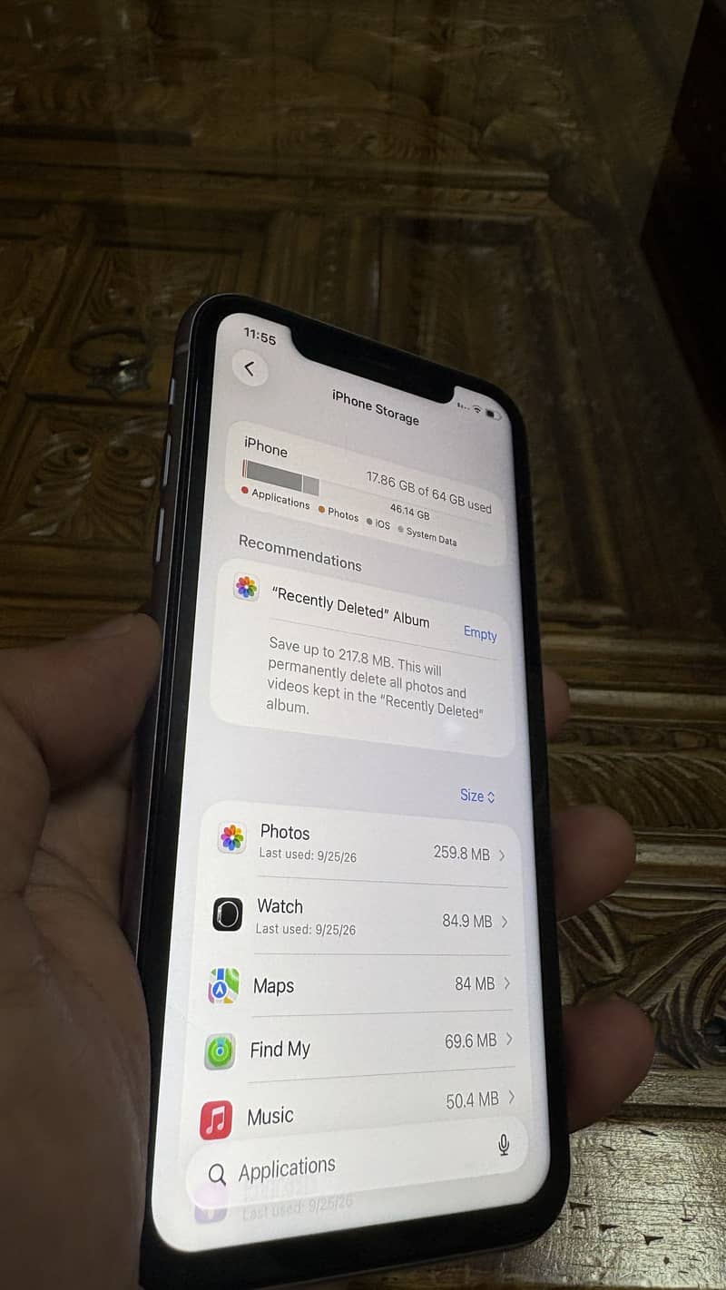 Apple iPhone 11 3