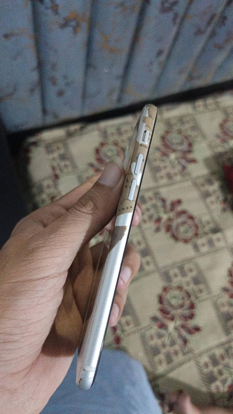 Apple iPhone SE 2