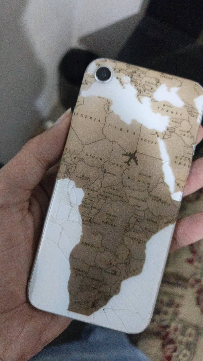 Apple iPhone SE 6