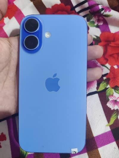 Apple iPhone 16