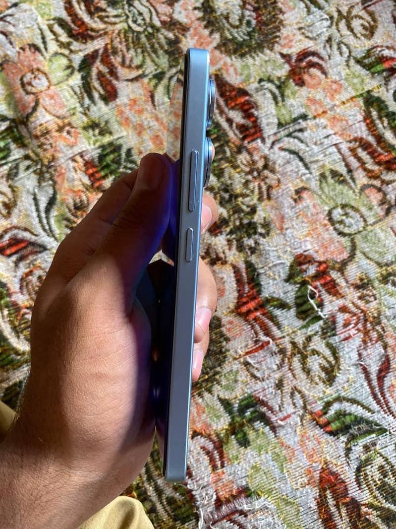 Xiaomi Redmi Note 13 1