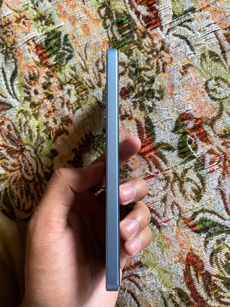 Xiaomi Redmi Note 13 2