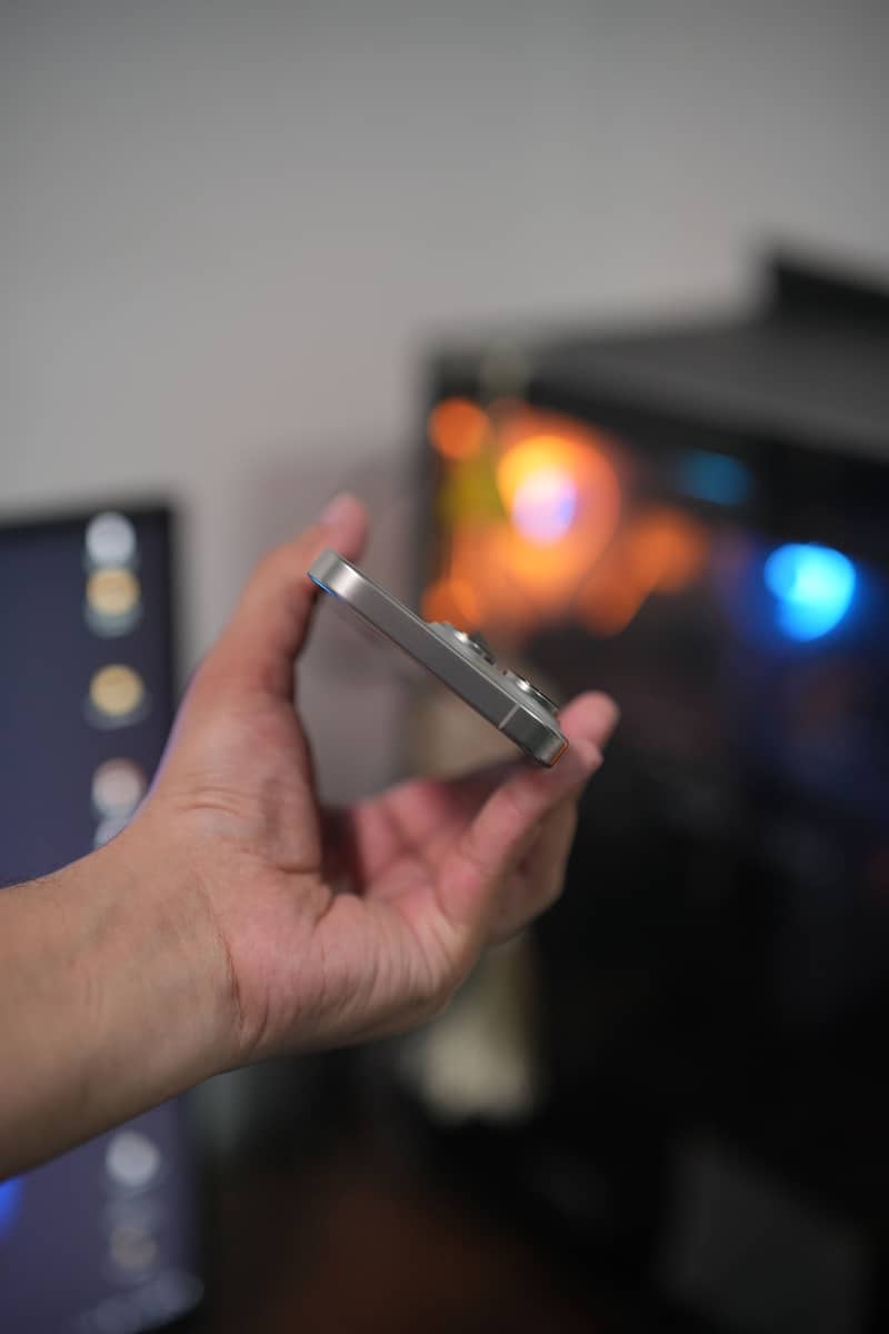 iPhone 16 Pro 5