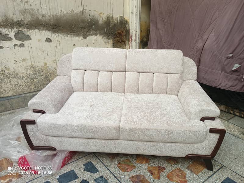 7 seater sofa 1